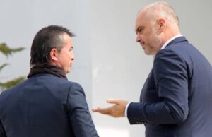 Tensione Politica in Albania: Uno Scontro Intenso tra Rama e Tërmet Peçi