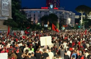 Crisi politica in Albania: analisi delle proteste contro il primo ministro